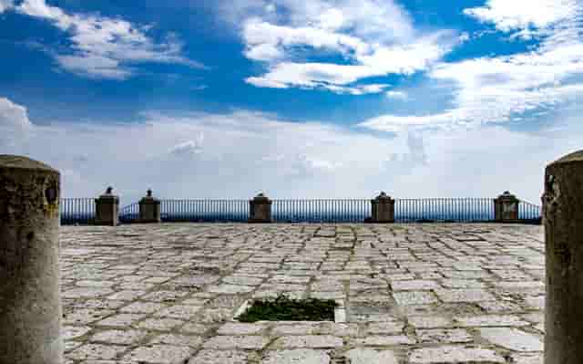 化验工作好找吗(化验工作中存在的不足)