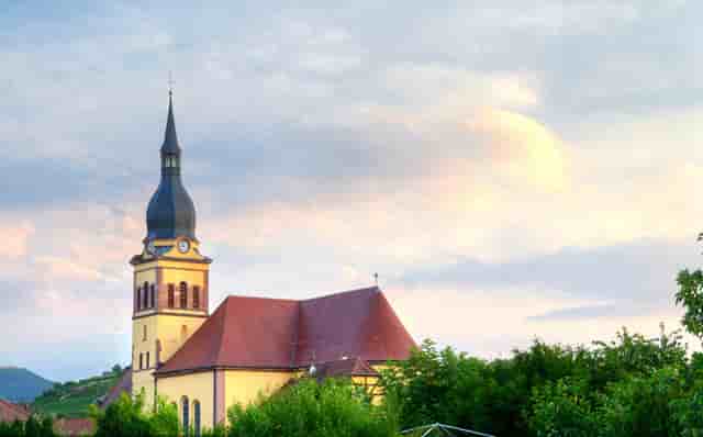 音乐剧《乳香飘（暂定名）》研讨会在内蒙古文联召开